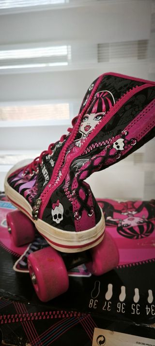 Patines cuatro ruedas Monster high N 38 