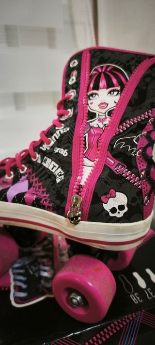Patines cuatro ruedas Monster high N 38 