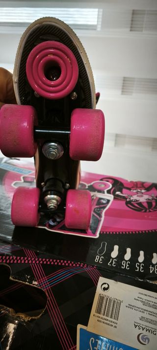 Patines cuatro ruedas Monster high N 38 
