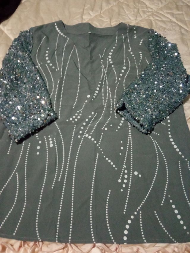 Camicetta con paiettes