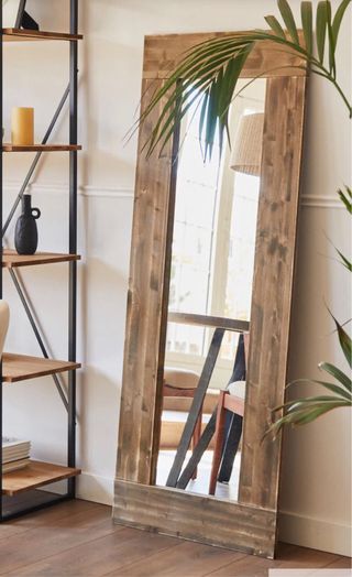 Espejo pie madera artesana