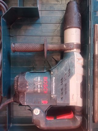 Martillo perforador BOSCH Profesional