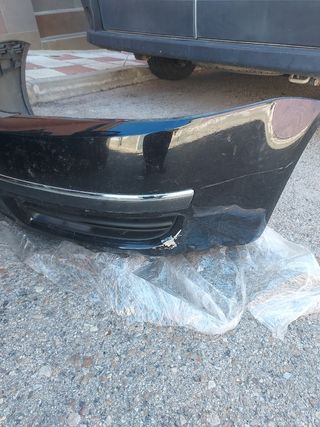 Skoda Superb 2006. Paragolpe delantero. 3U0807221