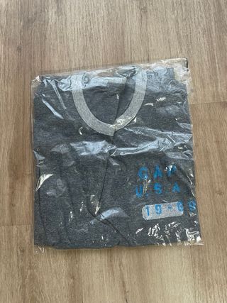 Camiseta Gap