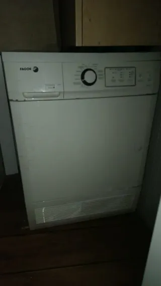 Urge  Secadora Fagor 7Kg oportunidad