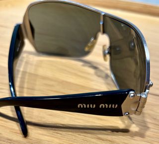 Gafas de sol originales Miu Miu
