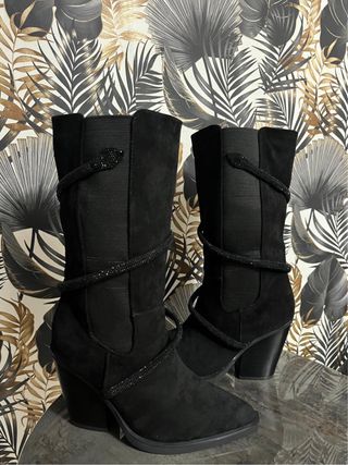 Stivali alti neri 38