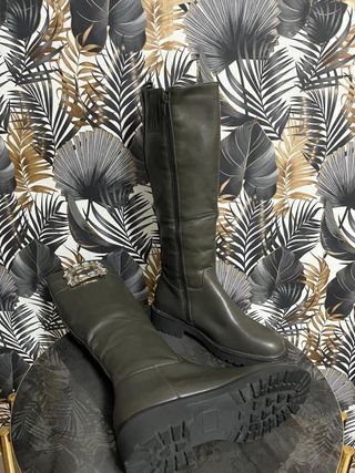 Stivali alti verde militare 38