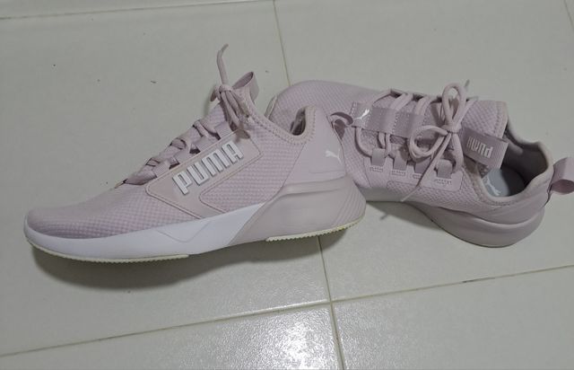Zapatillas número 37 deportivas marca puma
