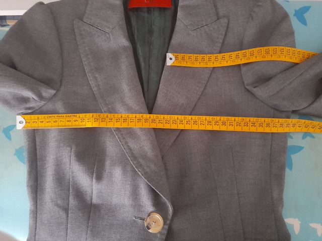 SUPER OFERTA BLAZER CAROLINA HERRERA