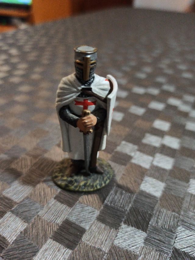 3 Figuras Templario, Samurái, hoplita