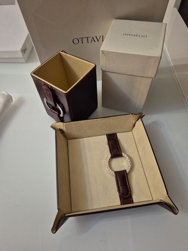 Vuota tasche con porta penne otraviani