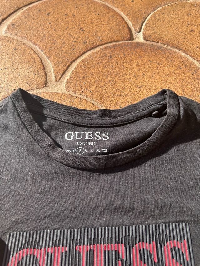 Camiseta guess
