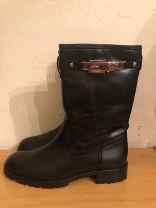MASSIMO DUTTI  botines piel planos 39