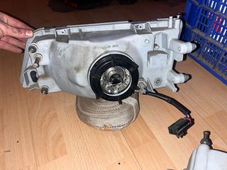 Luces delanteras nissan maxima