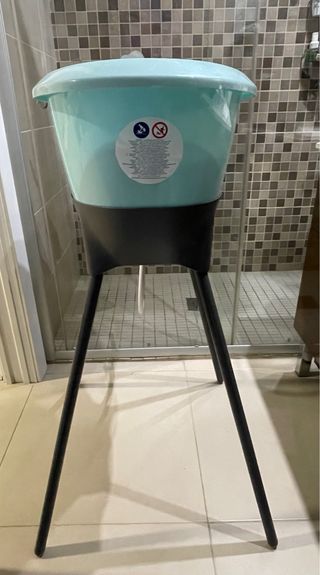 Bañera bebe Luma con respaldo y patas NO ENVIO