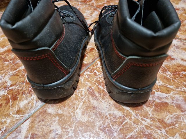 Botas de seguridad NUEVAS