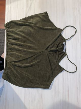 Top Tirantes Verde con brillo Bershka S