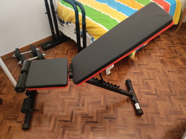 Banco de musculación inclinable 