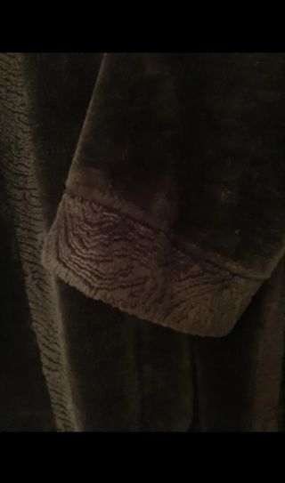 Abrigo Mouton sintético