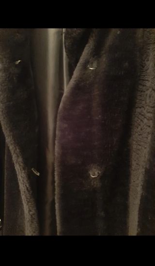 Abrigo Mouton sintético