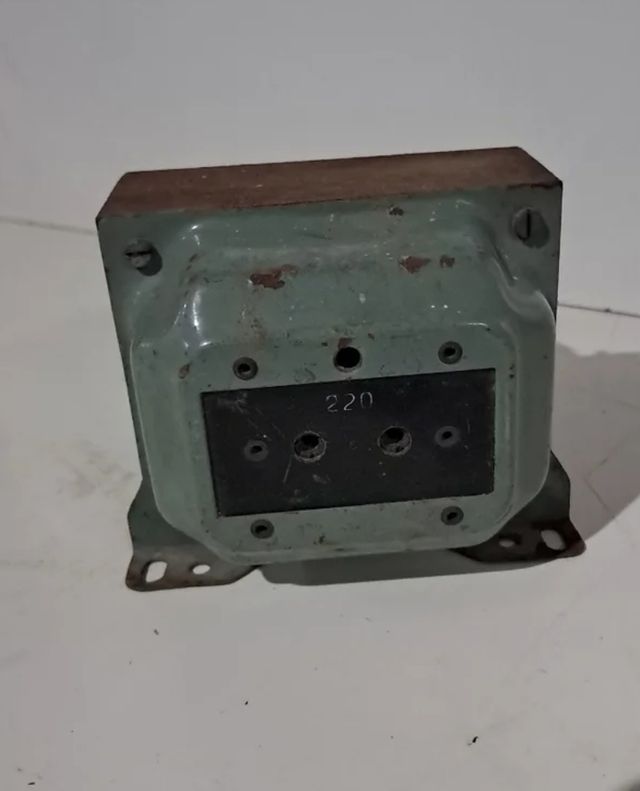 Trasformatore antico