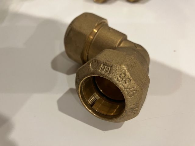 Lote piezas polietileno latón Greiner