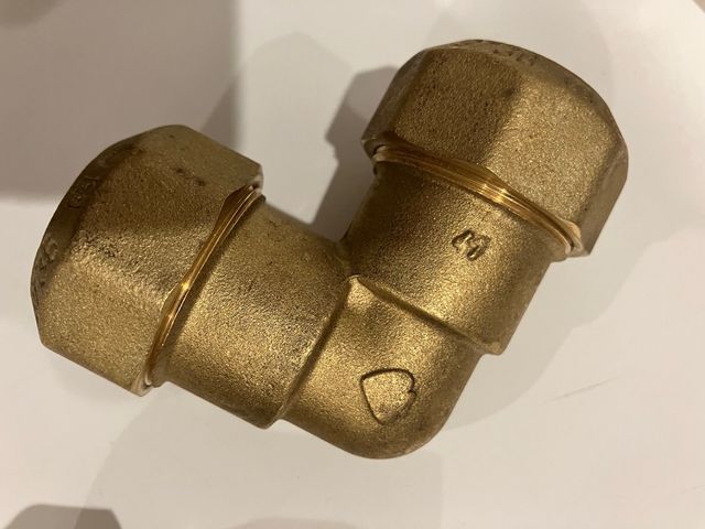 Lote piezas polietileno latón Greiner