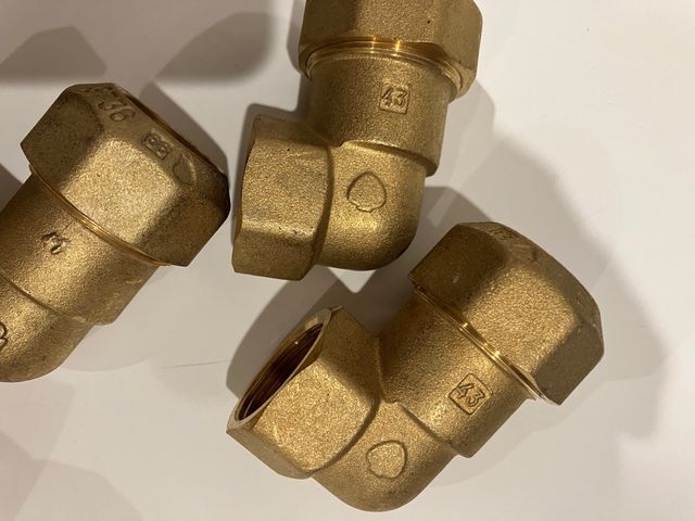 Lote piezas polietileno latón Greiner