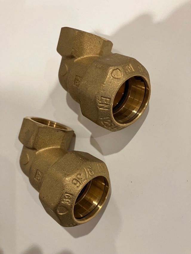 Lote piezas polietileno latón Greiner