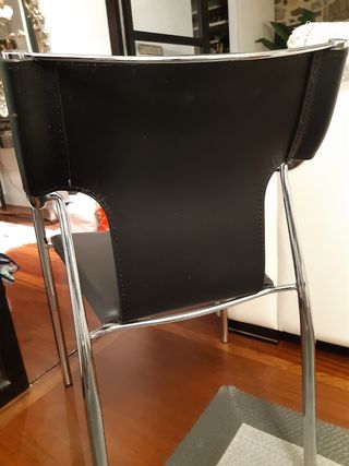 4 sillas de comedor 