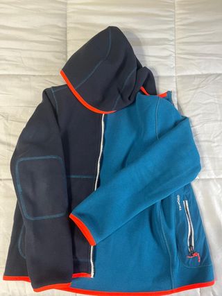 Conjunto ropa esqui dos equipaciones completas.