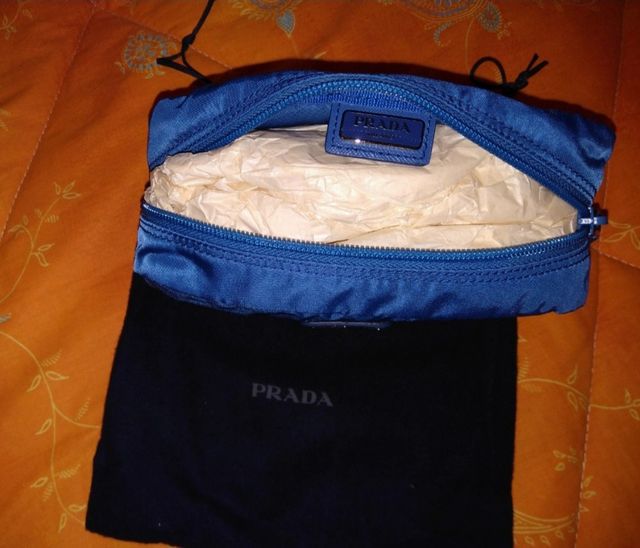 Pochette nuova Prada coloro Cobalto