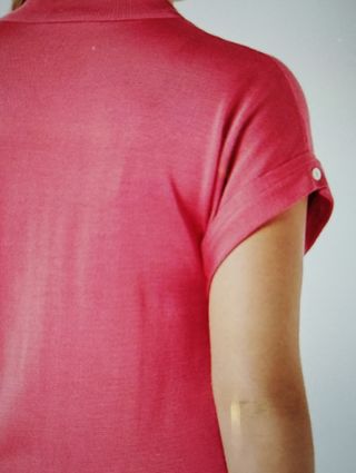 NAULOVER - CON etiqueta - SWEATER . T: L