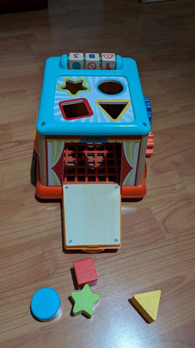 Autobús de Actividades en madera