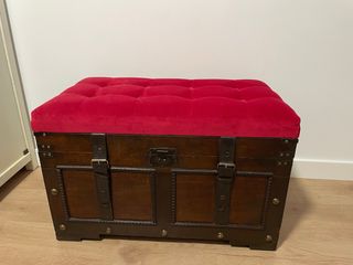 Baul madera arcon y banco tapizado