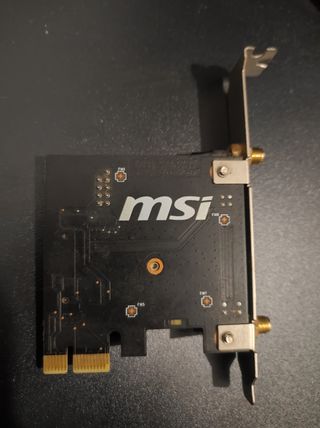 Tarjeta wifi PCIe MSI