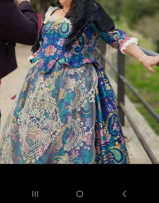 Traje fallera 