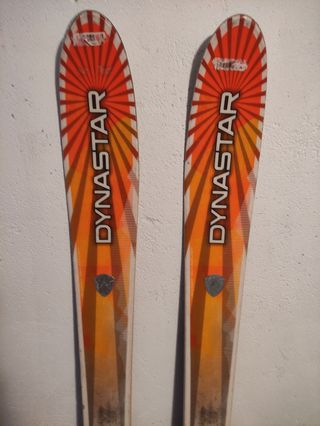 ESQUÍS DYNASTAR CHAM 87