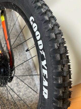 Santa Cruz Nomad talla M