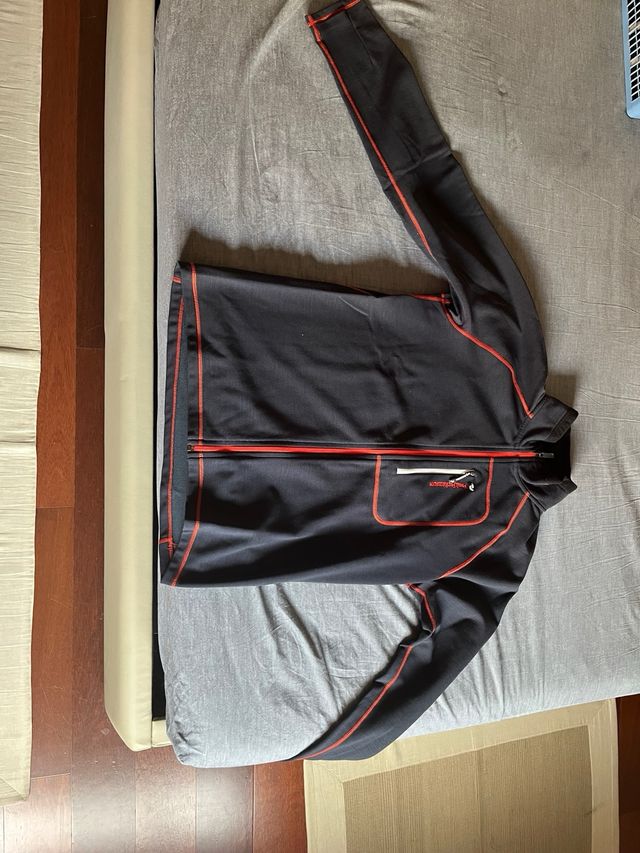 Forro polar Peak performance talla XL