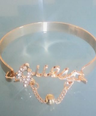 Pulsera brazalete doradas Guess 