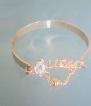 Pulsera brazalete doradas Guess 