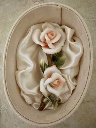 Ramo rose scatola raso Mollica