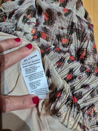 Falda midi con etiqueta See U Soon