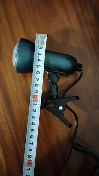 Lampara brazo giratorio y pinza