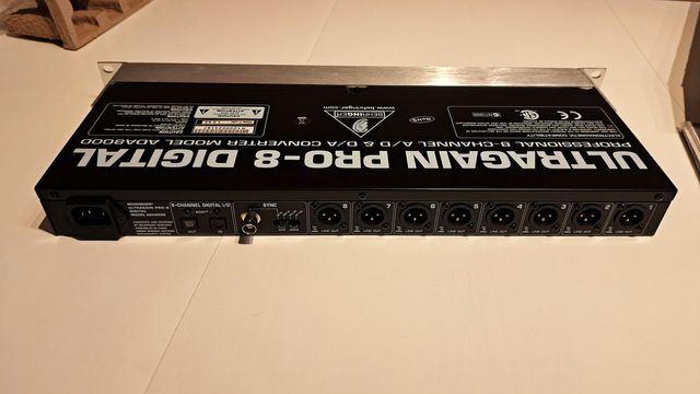 BEHRINGER ADA-8000 Convertidor A/D Ultragain Pro 8