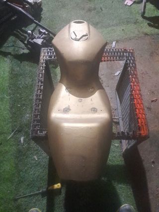 Depósito de gasolina de minimoto