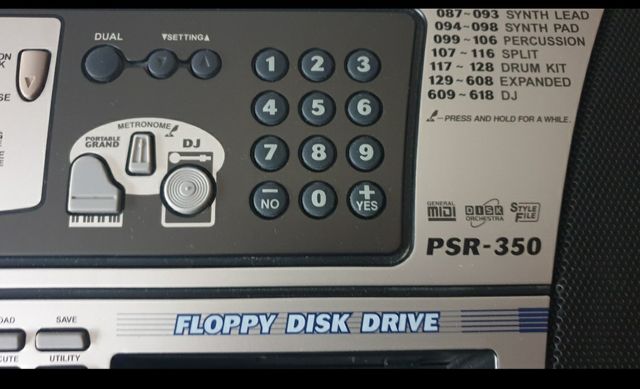 Teclado Yamaha PSR350 