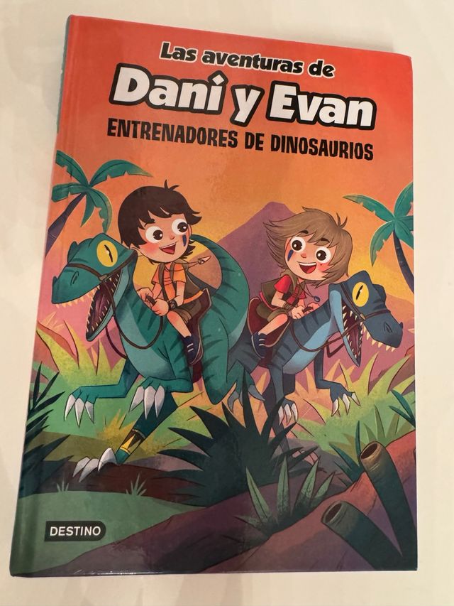 Las aventuras de Dani y Evan 3. Entrenadores de di